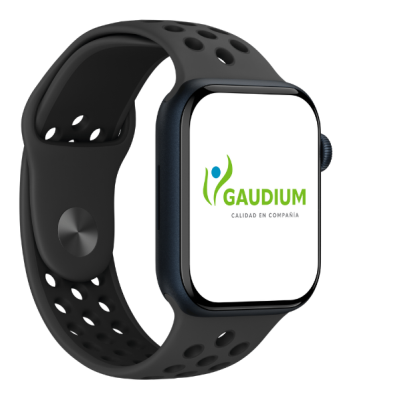 Reloj inteligente con seguimiento y monitoreo para cuidado personalizado en GAUDIUM